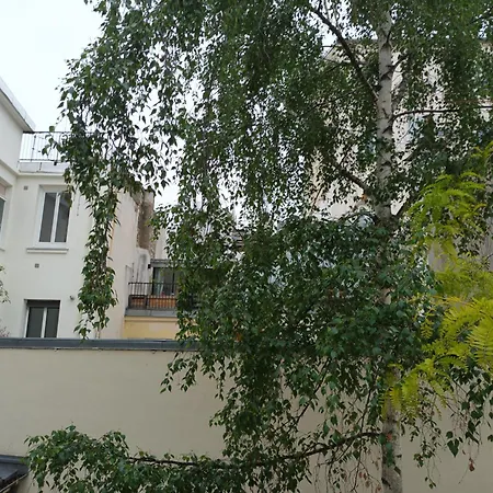 La Halte Cosy - 15e Arrondissement De *